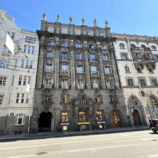 АРХИТЕКТУРНЫЕ СТИЛИ СТАРОГО САНКТ-ПЕТЕРБУРГА