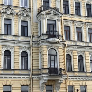 Дом Полубояринова на Воскресенской набережной, 30