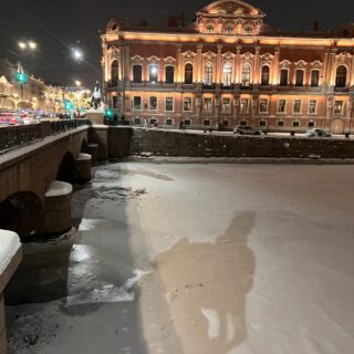 Кони Клодта на Аничковом мосту