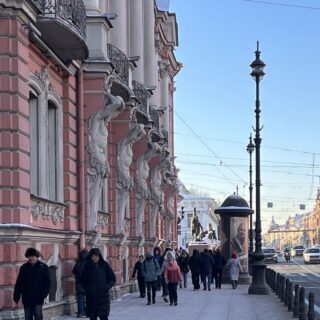 Кони Клодта на Аничковом мосту