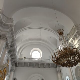 Смольный Собор и сад Смольного Собора