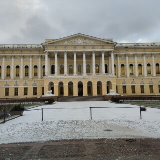 Михайловский дворец на Инженерной улице