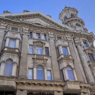 Дом Иоффа на Загородном пр.11