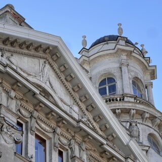 Дом Иоффа на Загородном пр.11